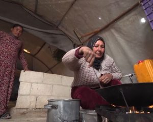 Представители российского ЦПВС помогают беженцам из Африна
