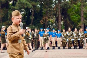 Не со школьной скамьи – с детского сада прививают любовь к Родине на Ставрополье.