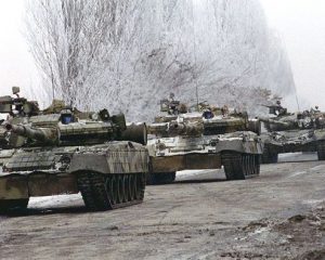 Там, где сложнее.