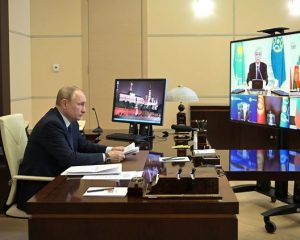 Президент России Владимир ПУТИН: Россия намерена и далее уделять самое приоритетное внимание укреплению отношений стратегического союзничества со всеми государствами – членами ОДКБ.
