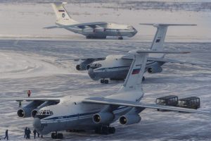 Миротворческий фактор стал решающим в Казахстане Сегодня завершается возвращение миротворческих сил Организации Договора о коллективной безопасности из Республики Казахстан в места постоянной дислокации