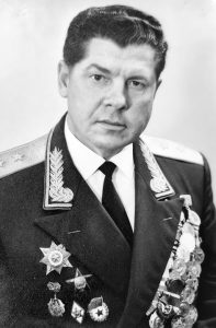 Генерал-лейтенант Пётр Шкидченко.