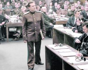 Кадр из фильма «Нюрнберг».
