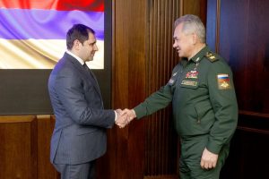Министры обороны России и Армении обсудили перспективы взаимодействия в военной сфере
