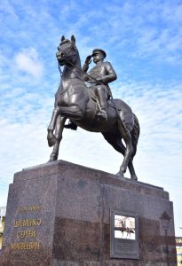 В Краснодаре открыли памятник генералу армии Штеменко