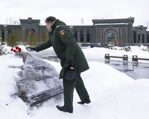 Здесь русский дух, здесь Русью пахнет.