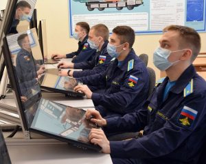 Четвёртый в офицерском поколении.