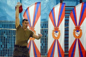 Курсом непрерывного развития и совершенствования