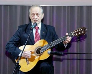 Чувство долга перед будущим Отечества
