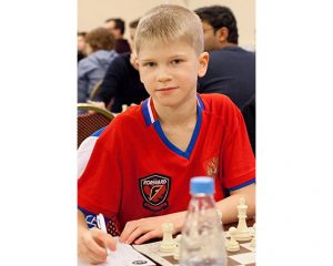 Гроссмейстер Володар МУРЗИН.