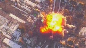 Под ногами украинских нацистов горит земля