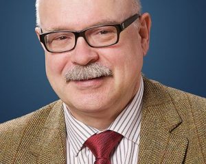 Наша страна получила реальный шанс на возрождение.