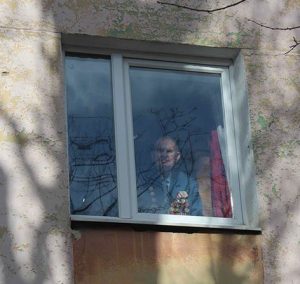 Концерт под окнами