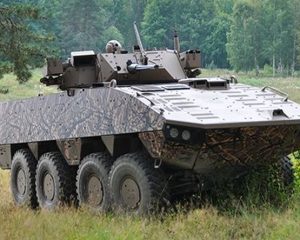 Словакия Обновляют парк бронетехники.