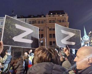 «Zа вами – вся Россия!»