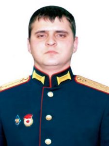 Капитан Дмитрий ПОЧЕСНЫЙ.