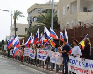 Zащитникам мира – наша поддержка и солидарность.