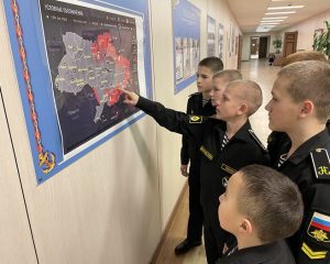 Когда героев знаешь лично