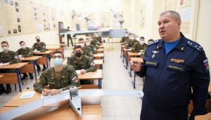 Учат патриотов науке побеждать
