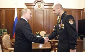 Звезда Героя стала семейной реликвией 