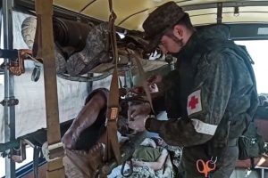 На «Азовстали» продолжается сдача в плен боевиков