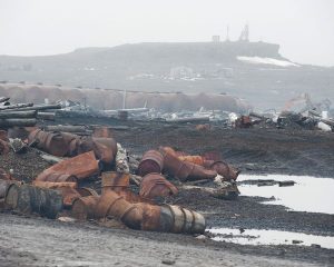 Генеральная уборка Арктики продолжается.