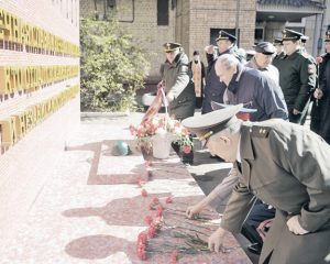 В память о доблести предков.