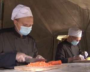От хлеба до бани с парикмахерской.