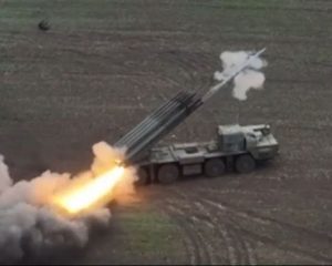 Позиции противника сметает «Смерч»
