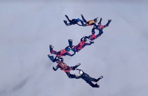 Равнение – на подвиг солдат и офицеров
