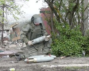 Нуждающихся в беде не оставим
