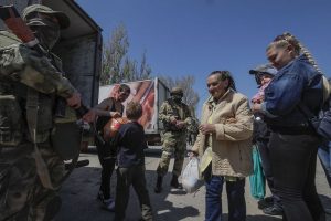 Власть Украины бесчеловечно относится  к мирному населению своей страны