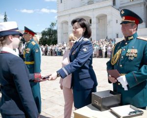 В самом центре Москвы и России