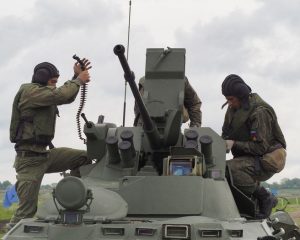 Сплочение и упорство ведут к победам.