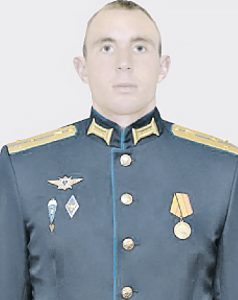 Старший лейтенант Александр Попов.