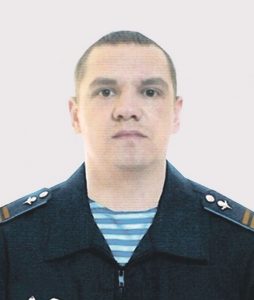 Младший сержант Алексей СМИРНОВ.