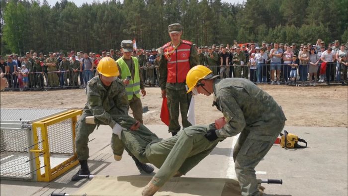 И в огонь, и в воду за победой