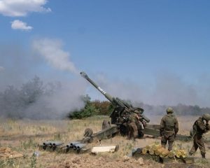 Удары наносим только по военным объектам.