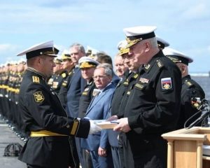 Крепнет мощь российского флота