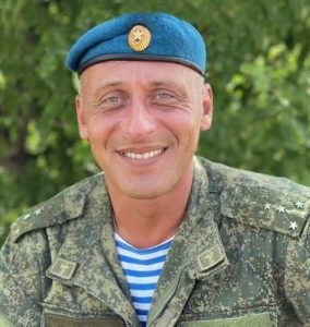 Капитан медицинской службы Александр ШАДРИН.