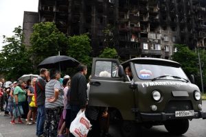 Протянуть руку помощи