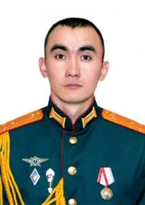 Старший лейтенант Нурлан КАРЫМБАЕВ.