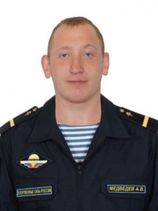 Ефрейтор Андрей МЕДВЕДЕВ.