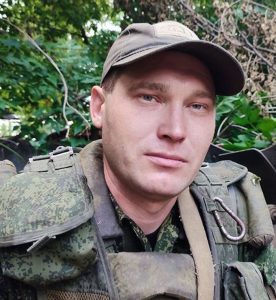 Гвардии младший сержант  Антон ЧЕРНОВ.