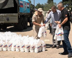 Российские военнослужащие провели гуманитарные акции в двух провинциях Сирии