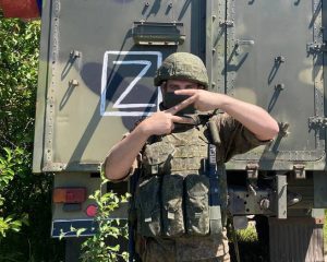 Герои наших дней.