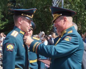 Достойная плеяда молодых танкистов.