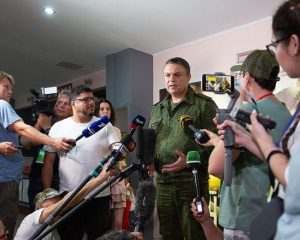 С ясным видением мирных перспектив