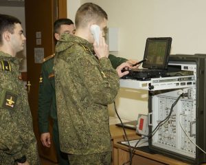 Курсом успешной реализации модели подготовки специалистов для войск связи.