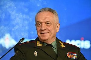Первый замначальника Главного оперативного управления Генштаба ВС РФ генерал-лейтенант Виктор Познихир